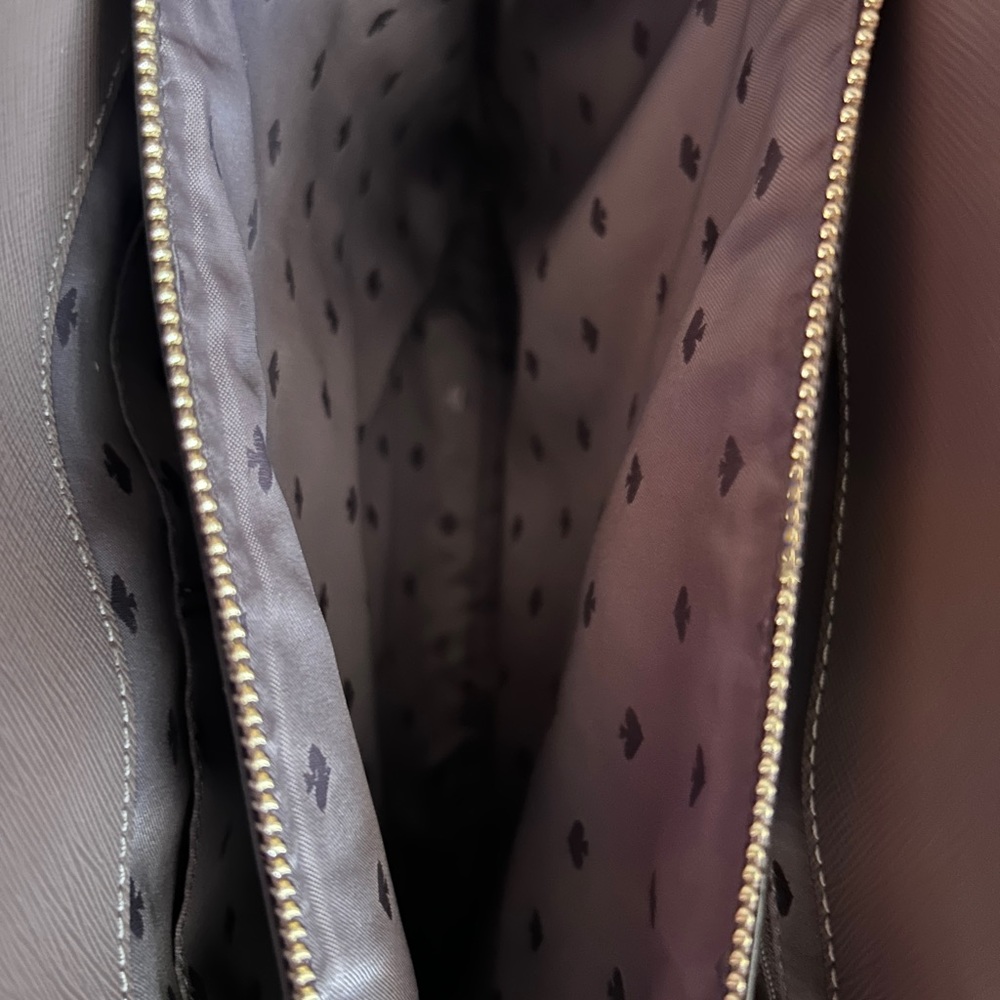 Large Kate Spade Tote - Picture 5 of 8